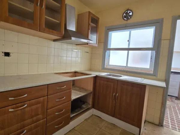 Piso en calle Francisco Santamaría