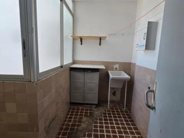 Piso en calle Francisco Santamaría