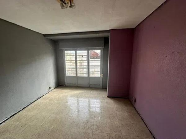 Piso en calle Francisco Santamaría