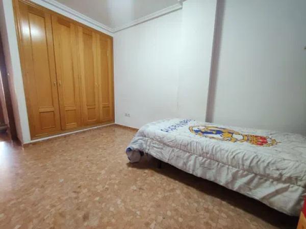 Piso en calle Caritat