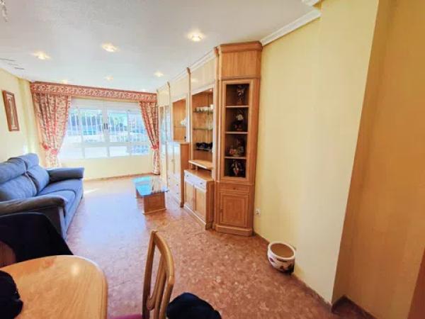 Piso en calle Caritat