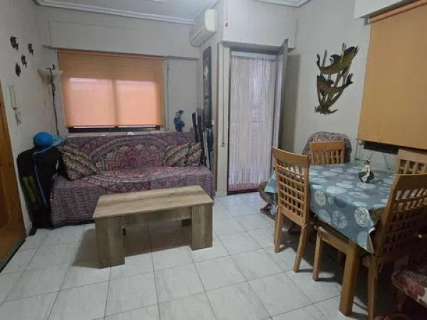 Piso en calle Albatera