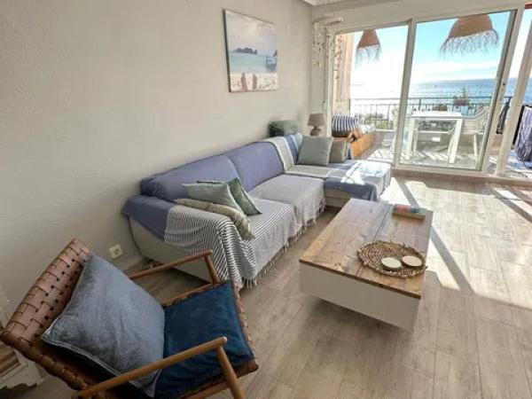 Chalet adosado en avenida Catalanet