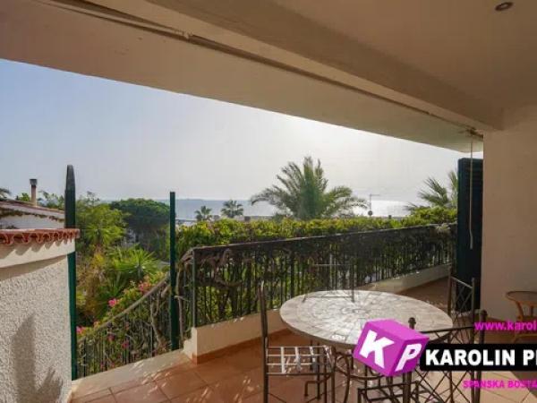 Piso en avenida de la Armada Española