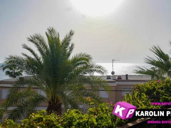 Piso en avenida de la Armada Española