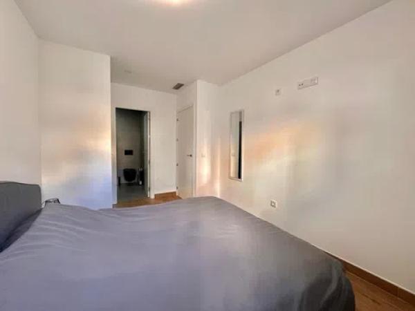 Piso en calle Sacrament