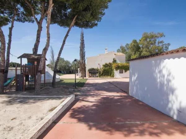 Casa independiente en calle Rafael Franco