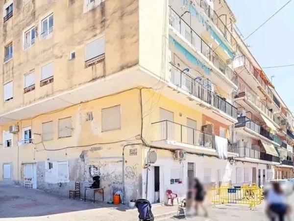 Piso en calle Felipe Ii