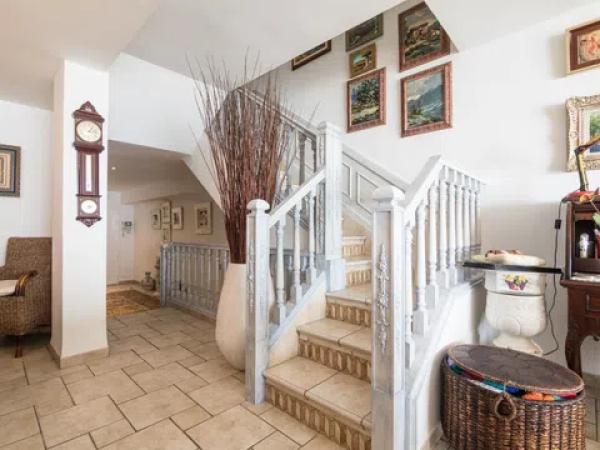 Chalet adosado en avenida de la Armada Española