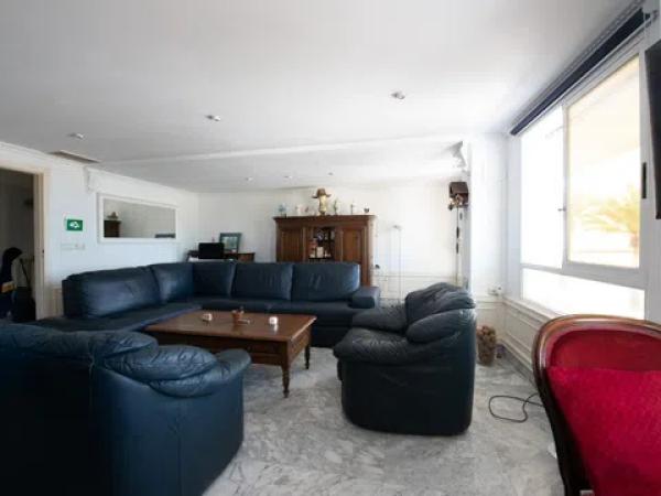 Piso en Playa Levante