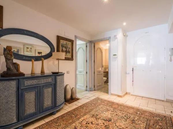 Chalet adosado en avenida de la Armada Española