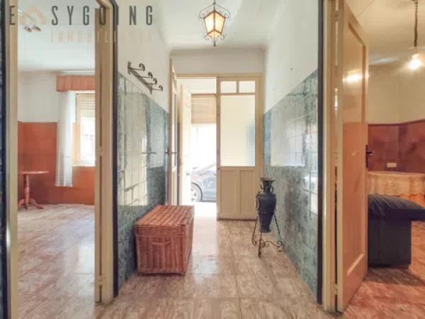 Casa independiente en calle Madrid