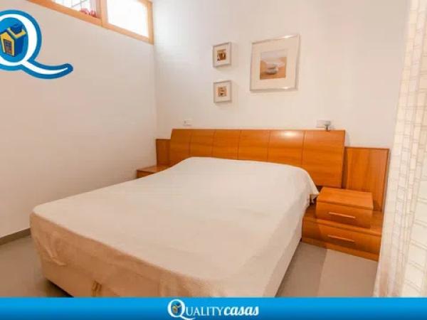 Chalet en Calas de Santiago Bernabeu