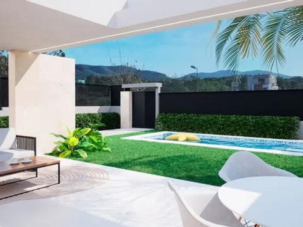 Casa o chalet independiente en venta en calle Castillo del Portazgo, 2