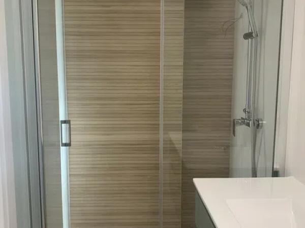 Piso en venta en Antonio Rodríguez Zeppelin, 3