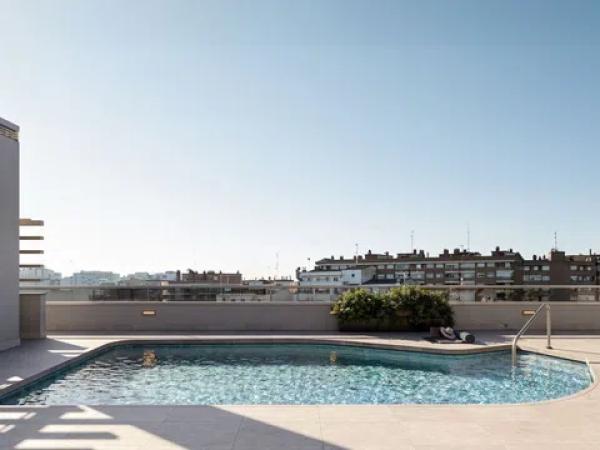 Piso en venta en avenida de Cesareo Alierta, 76