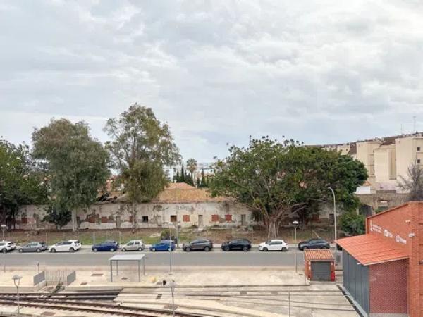 Piso en calle Pintor Llorens