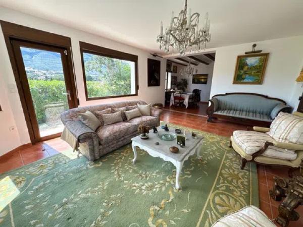 Chalet en Les Rotes/Las Rotas