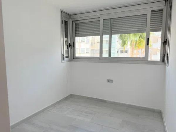 Piso en camino del Llavador, 14