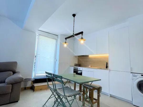 Estudio en calle Oceà Índic