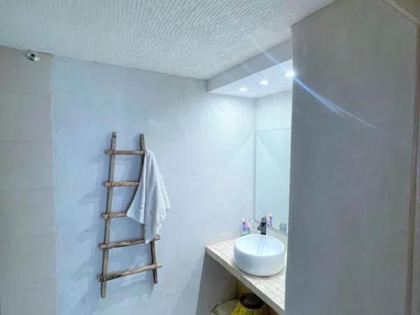 Estudio en calle Oceà Índic