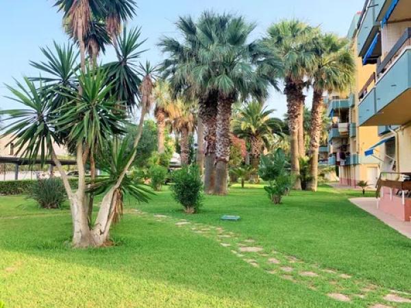 Estudio en calle Oceà Índic