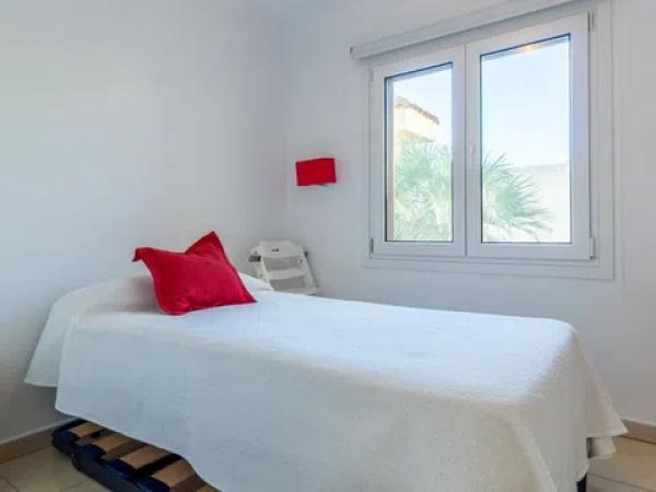 Piso en Barrio Les Bovetes-La Felicidad