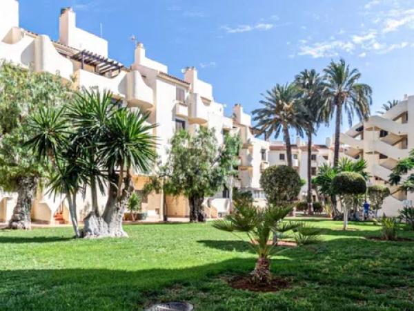 Piso en Barrio Les Bovetes-La Felicidad