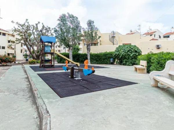 Piso en Barrio Les Bovetes-La Felicidad