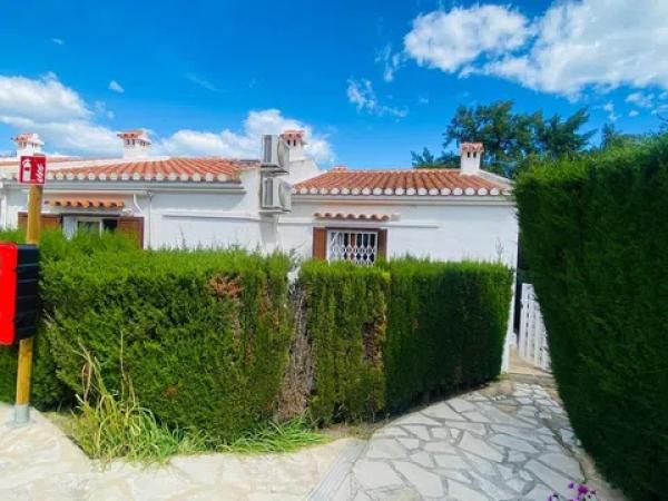 Chalet adosado en camino Pou de la Muntanya