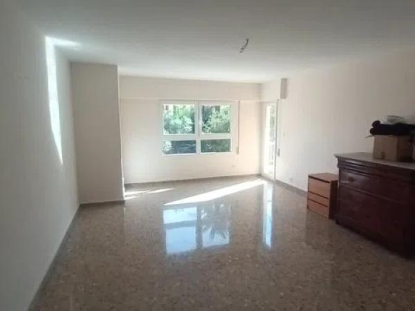 Piso en plaza Arxiduc Carles