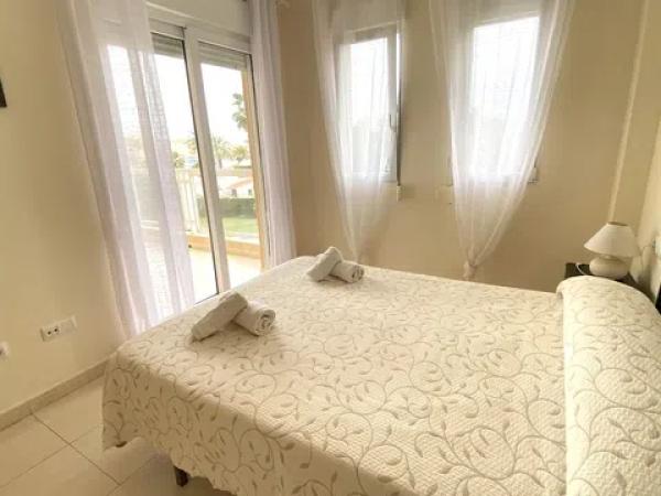 Piso en Barrio Les Bovetes-La Felicidad