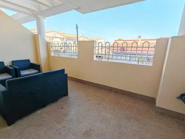 Piso en carretera les Marines Racons a Dénia