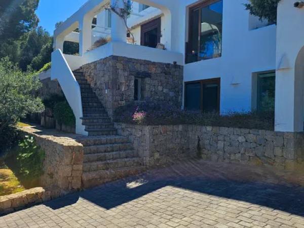 Casa independiente en calle Terra