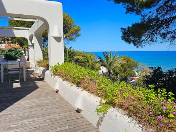 Casa independiente en calle Terra