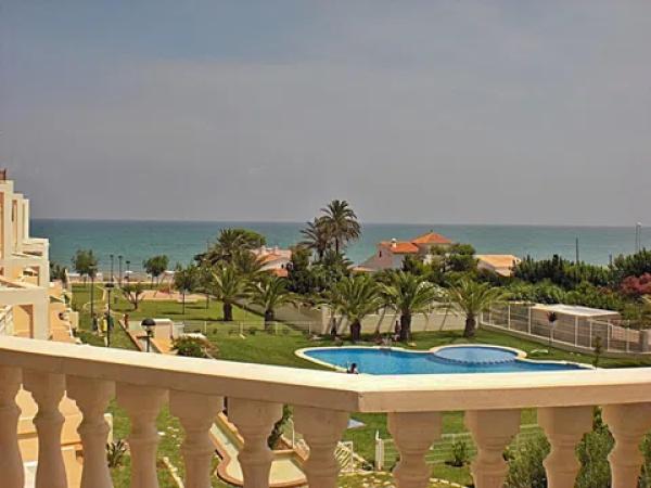 Piso en Barrio Les Bassetes-El Marjal