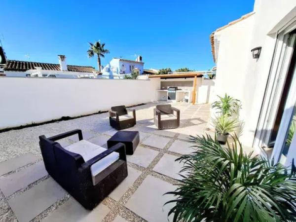 Chalet en Barrio Les Bassetes-El Marjal