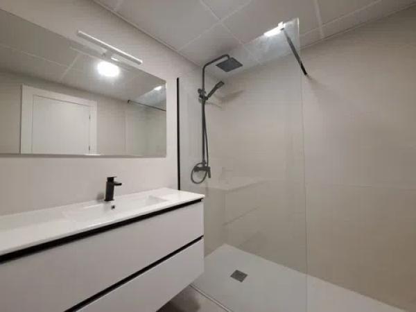 Piso en calle Bresquiller