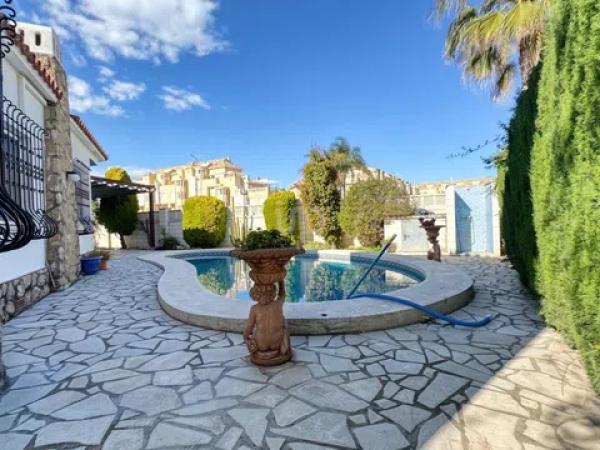 Chalet en Devesses - Monte Pego