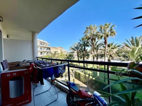 Piso en Barrio Les Bassetes-El Marjal