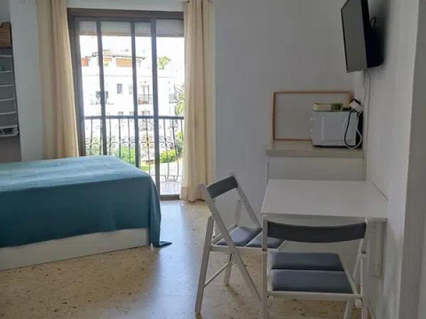 Estudio en calle de la Llagosta, 7