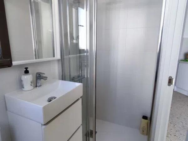 Estudio en calle de la Llagosta, 7