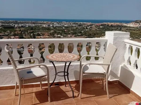 Chalet adosado en calle Atamant, 18