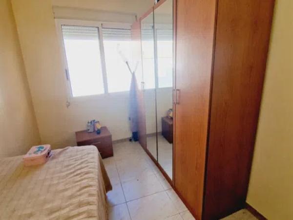 Chalet pareado en calle de la Barbacana