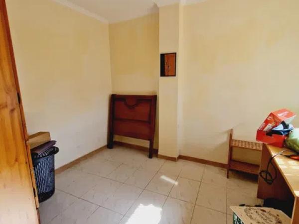 Chalet pareado en calle de la Barbacana