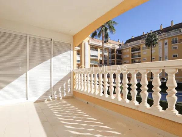 Piso en avenida de Ramón Ortega, 2