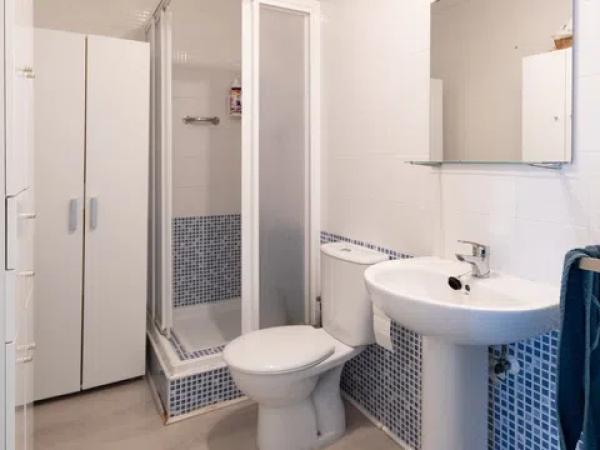 Chalet adosado en calle Bot, 6