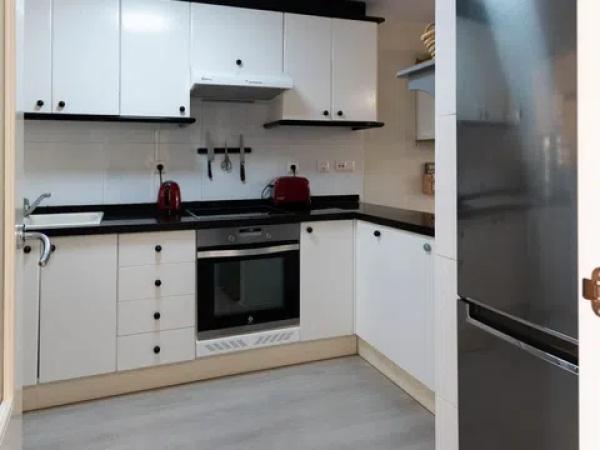 Chalet adosado en calle Bot, 6