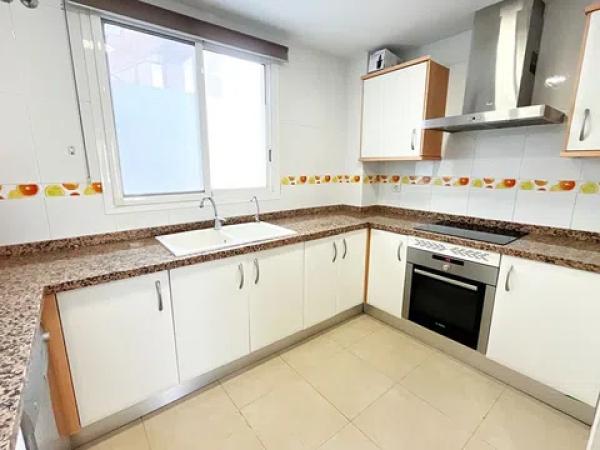 Piso en avenida del Montgó