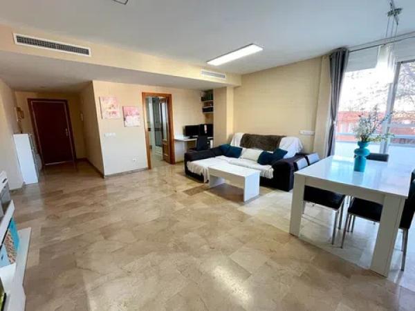 Piso en avenida del Montgó